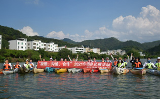 2004年成立深圳市英泰格電子科技有限公司，進(jìn)行市場(chǎng)的全力開拓，獲得了TE的代理授權(quán)；